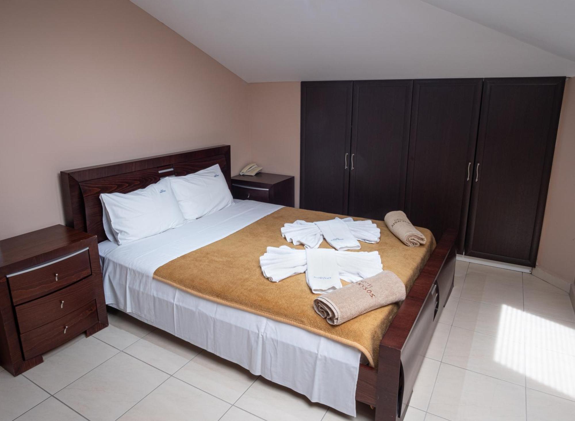 Hotel Dionysos Polichrono Полихроно Экстерьер фото